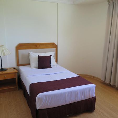 Sea View Resort Hotel & Apartments Kuala Belait Eksteriør billede