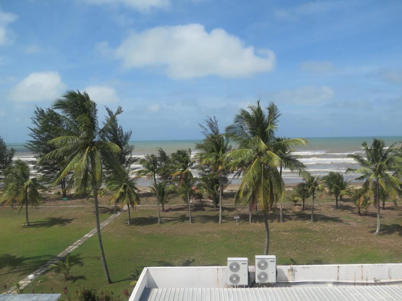 Sea View Resort Hotel & Apartments Kuala Belait Eksteriør billede