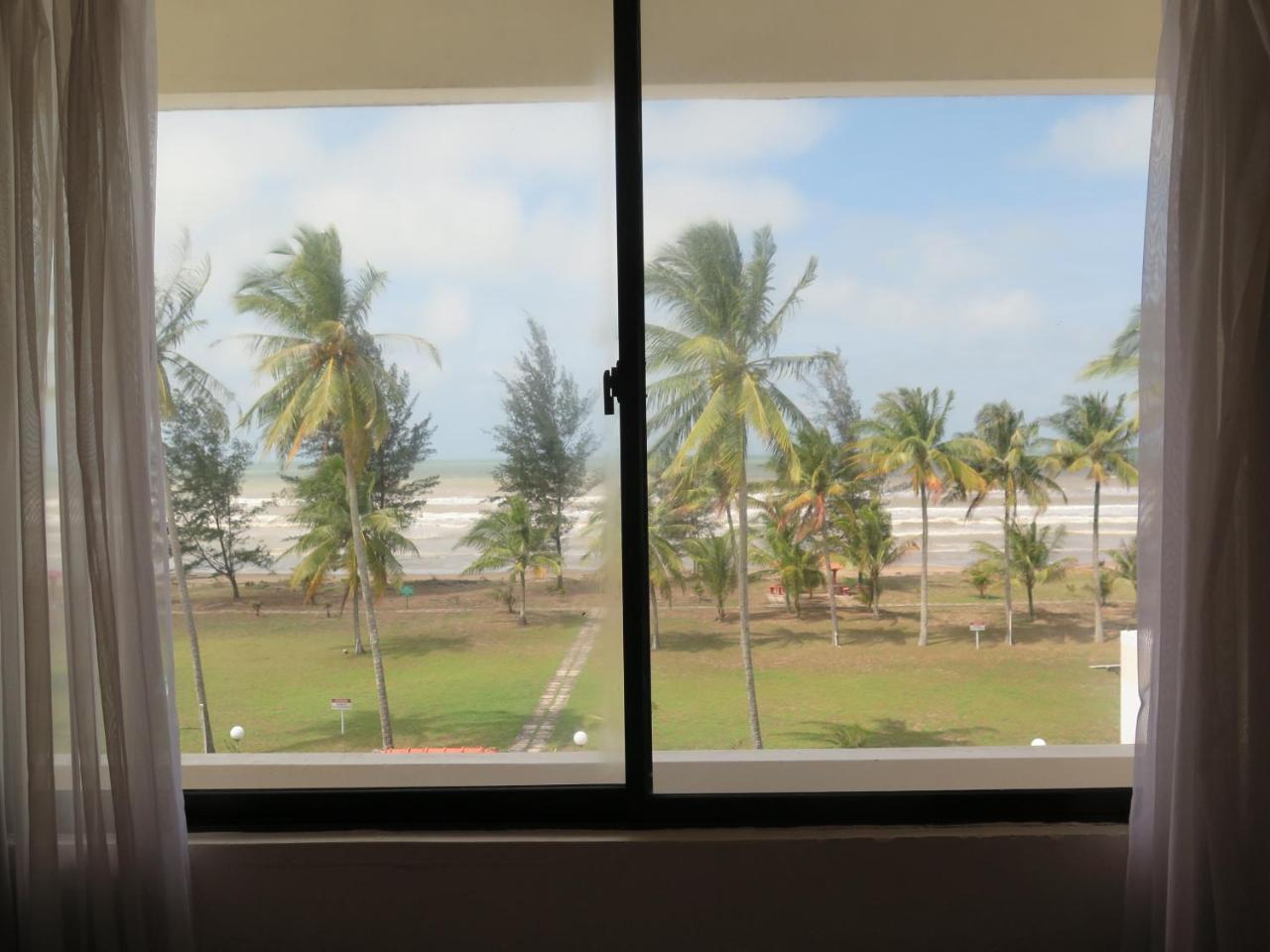 Sea View Resort Hotel & Apartments Kuala Belait Eksteriør billede